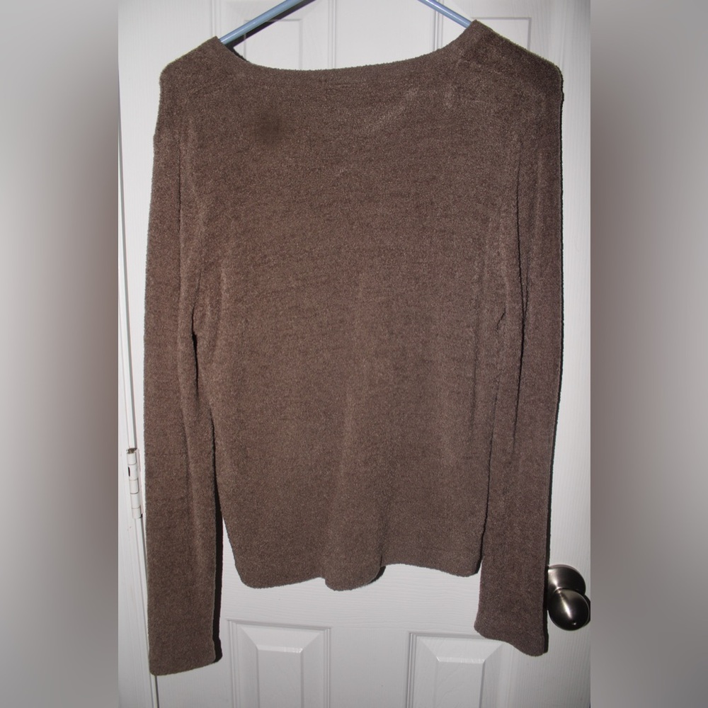 Exofficio Women's Small V-Neck Sweater in Rich Brown Vintage - Picture 4 of 7